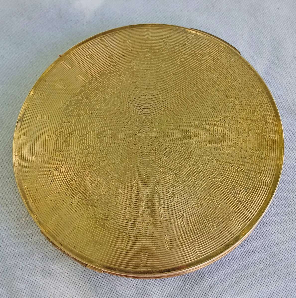 Vintage 1950s Etched & Machine-Tooled Mirrored Powder Compact | Art Nouveau Inspired