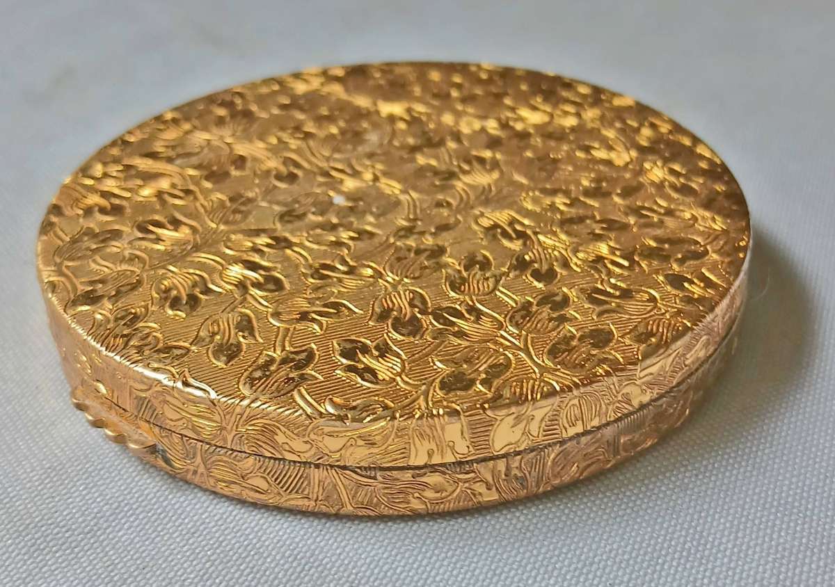 Vintage Gold-Tone Powder Compact | Floral Textured Design | Mirrored Interior