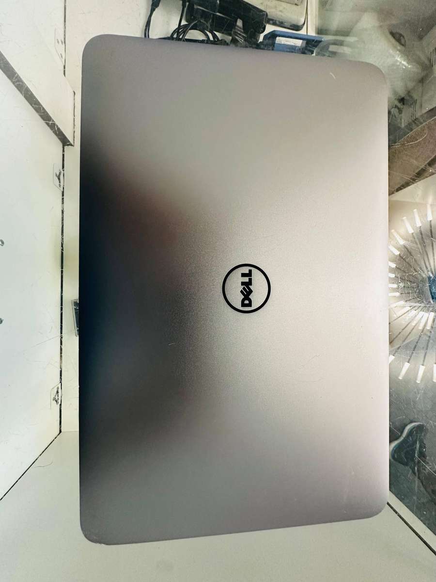 I7, 8GB RAM DELL XPS13 9333 NOTEBOOK PC FOR REPAIR OR SPARES