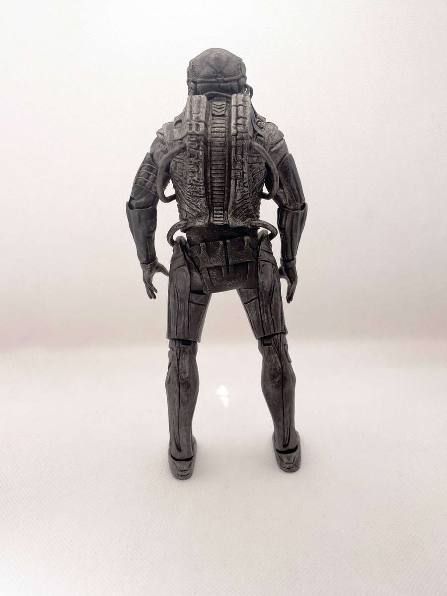 PROMETHEUS - ENGINEER CHAIR SUIT Action Figure - NECA 8" (No Box)