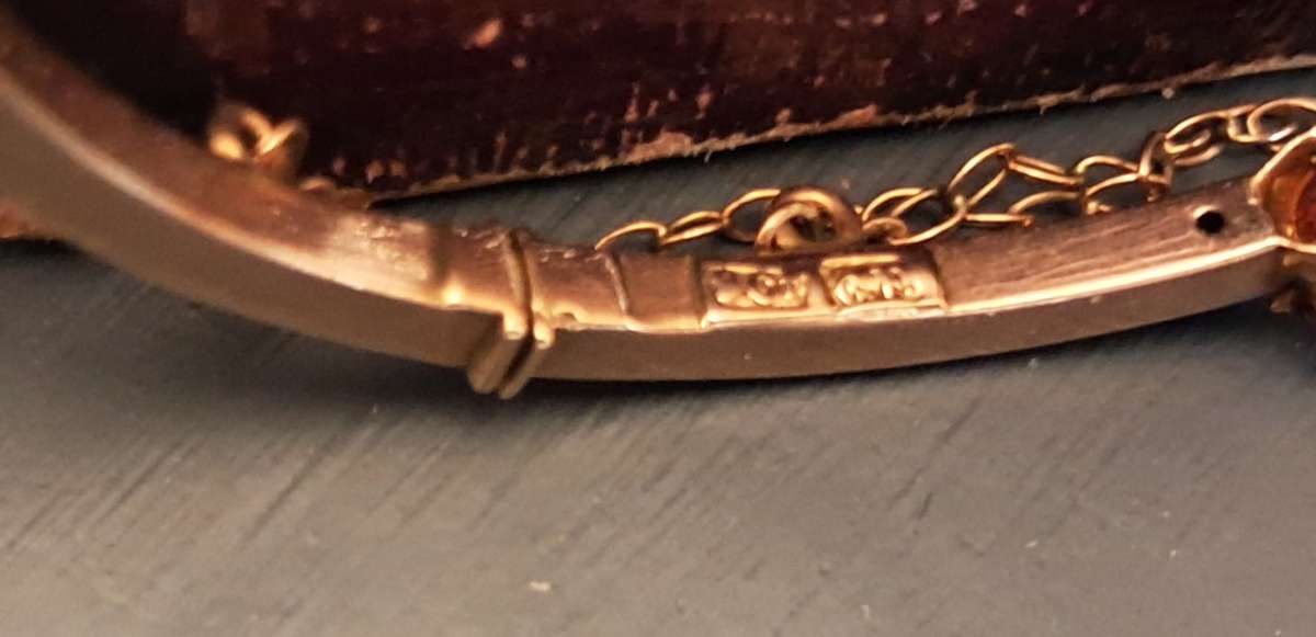 VINTAGE 9CT GOLD BRACELET