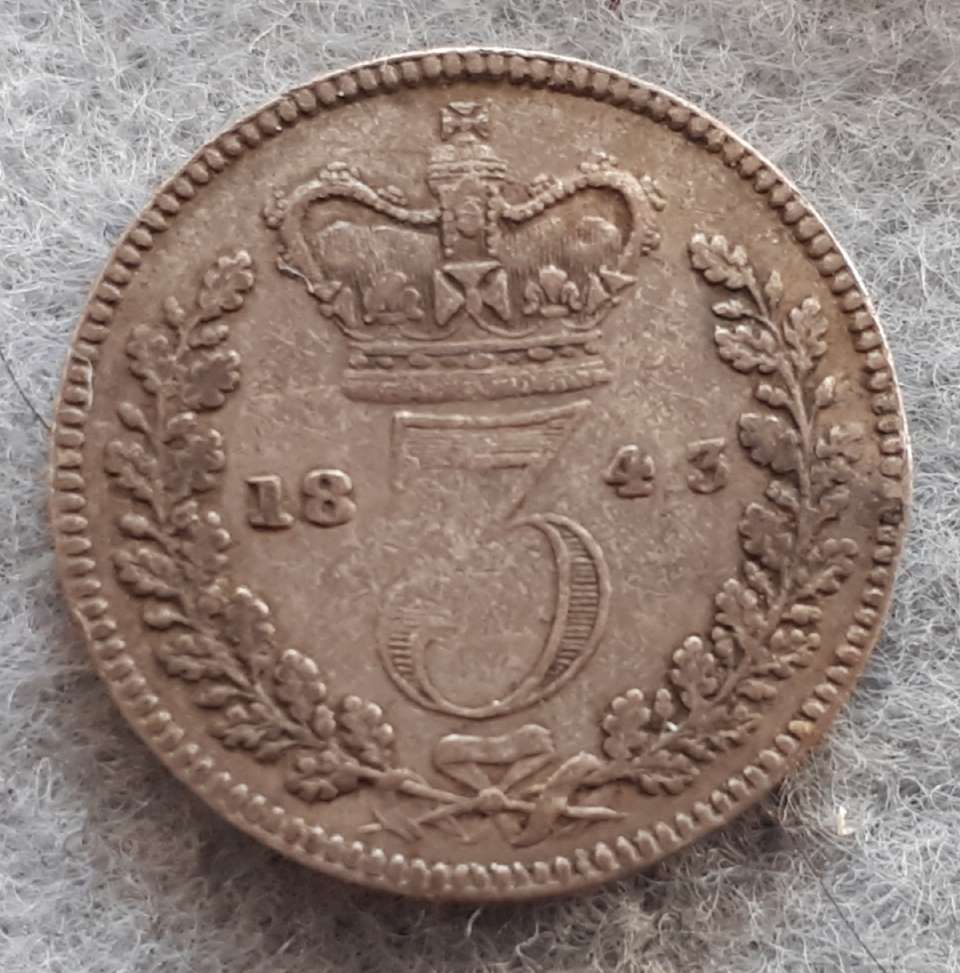1843 GREAT BRITAIN THREEPENCE