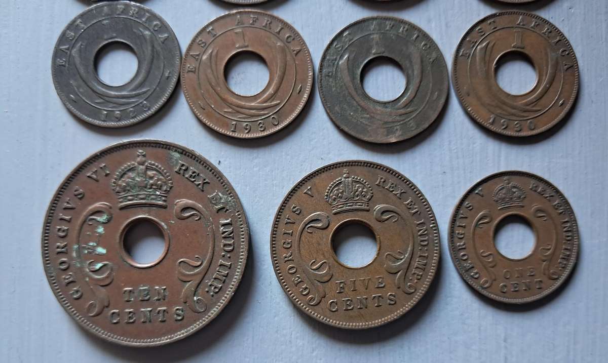 11  X EAST AFRICA COMBO