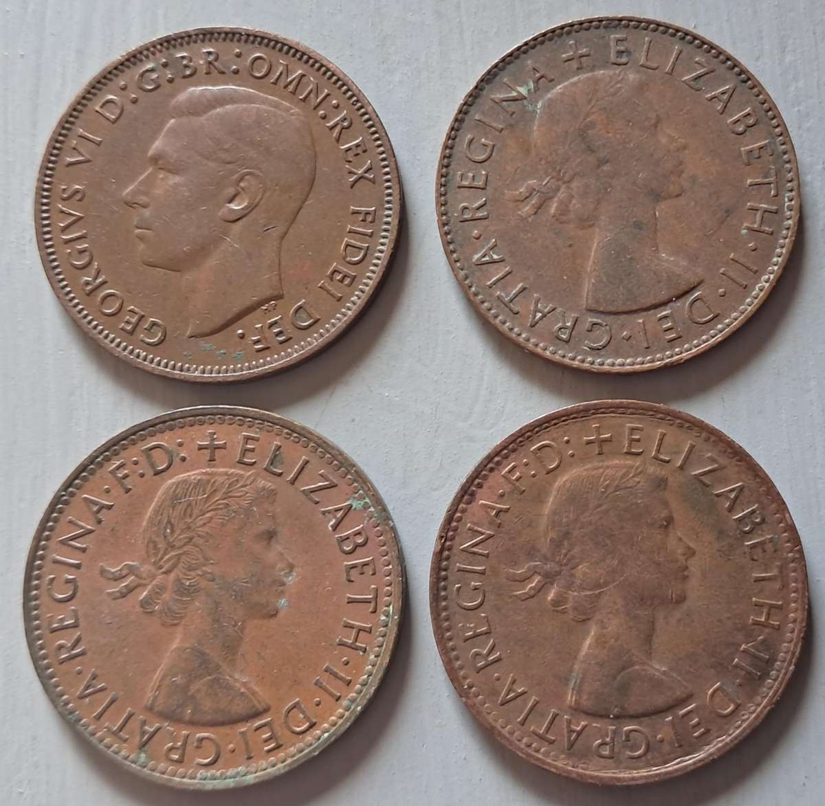 4 X AUSTRALIA HALF PENNY'S : DATES & MINTS