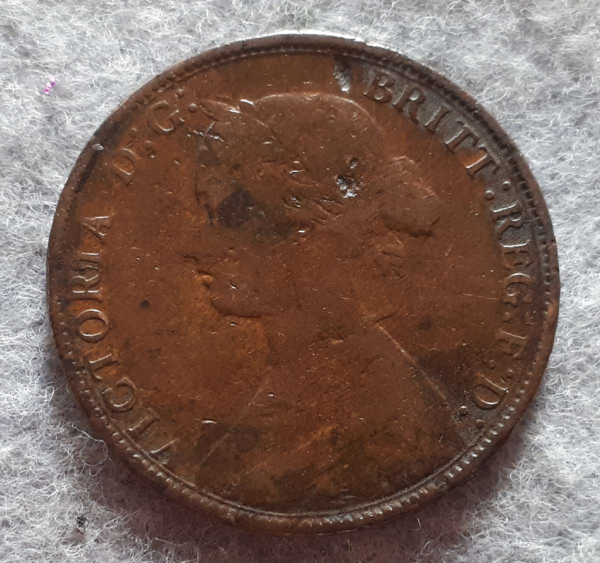 1869 GREAT BRITAIN HALF PENNY