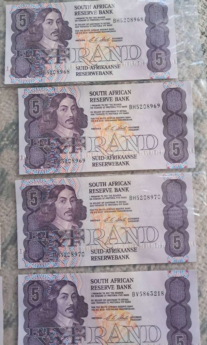 12 X RSA FIVE RAND : ABOVE AVERAGE CONDITION