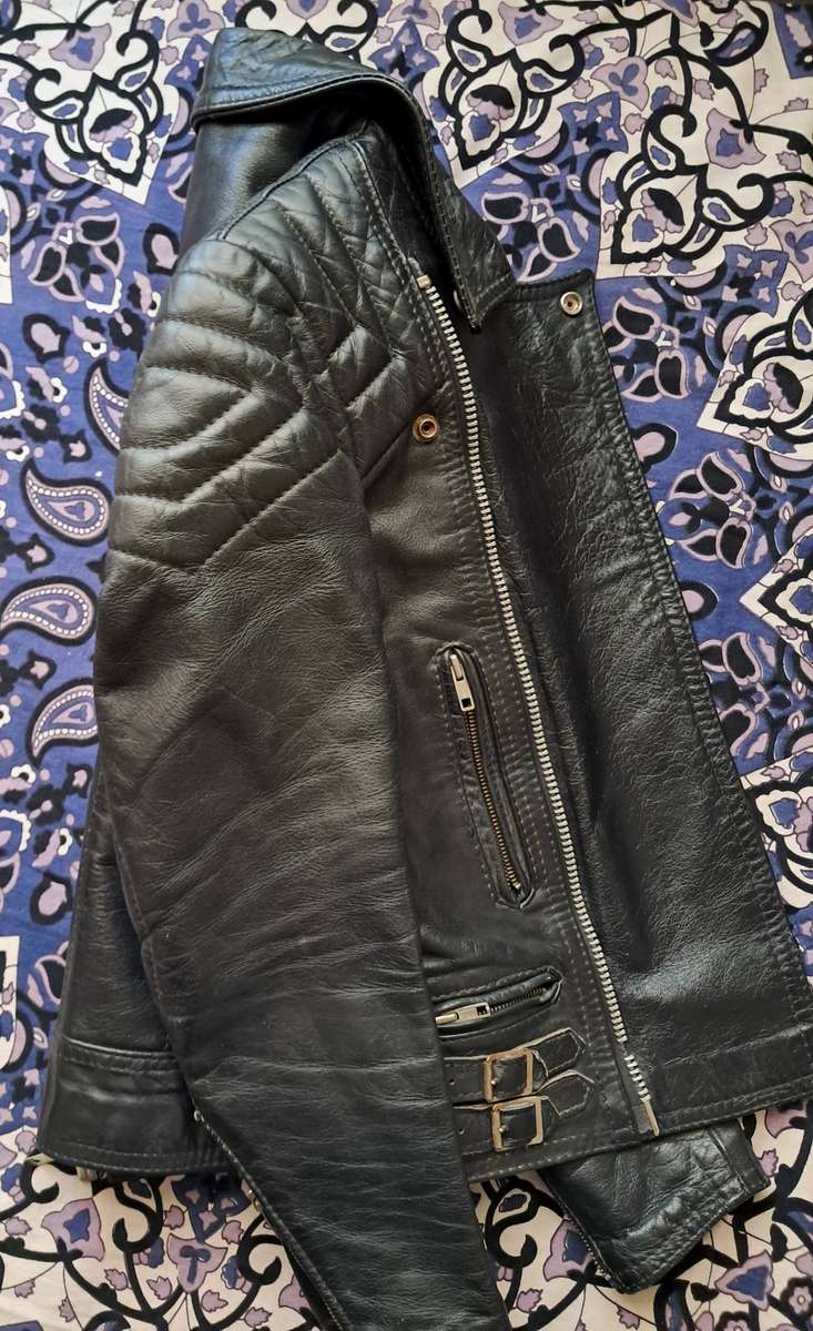 LADIES MOTORCYCLE LEATHER JACKET