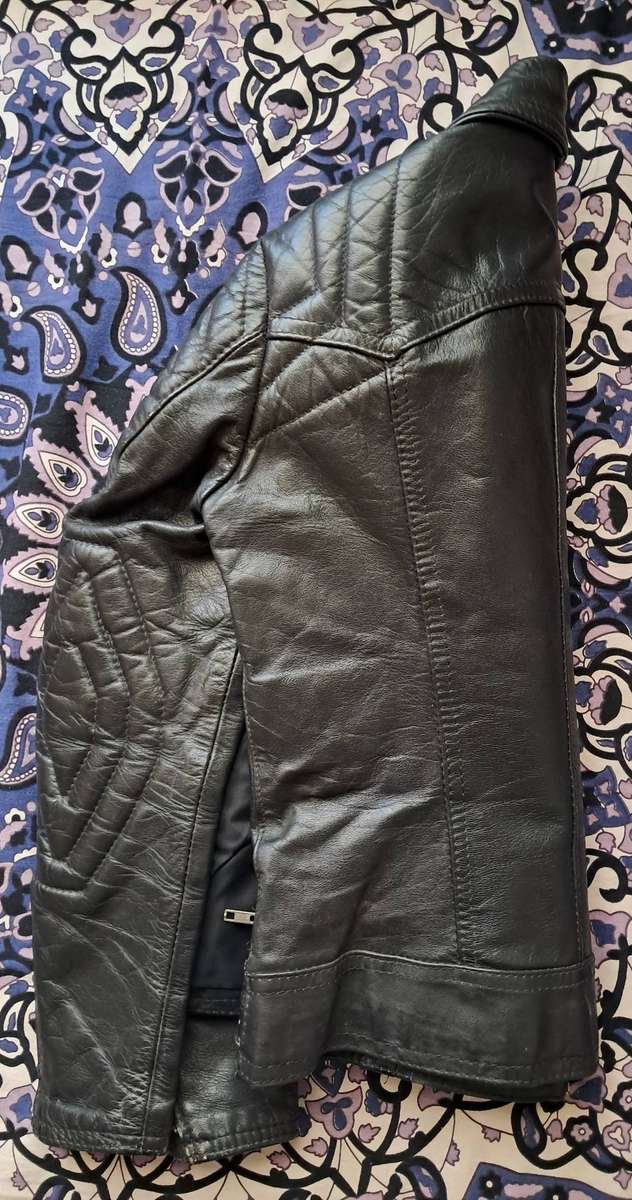 LADIES MOTORCYCLE LEATHER JACKET