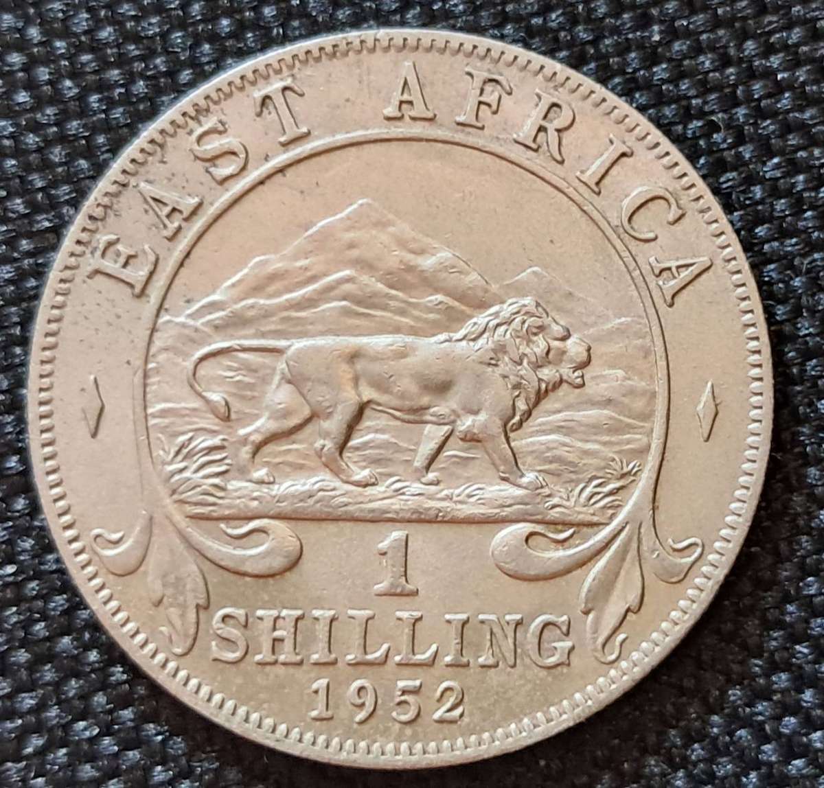 1952 BRITISH EAST AFRICA 1 SHILLING
