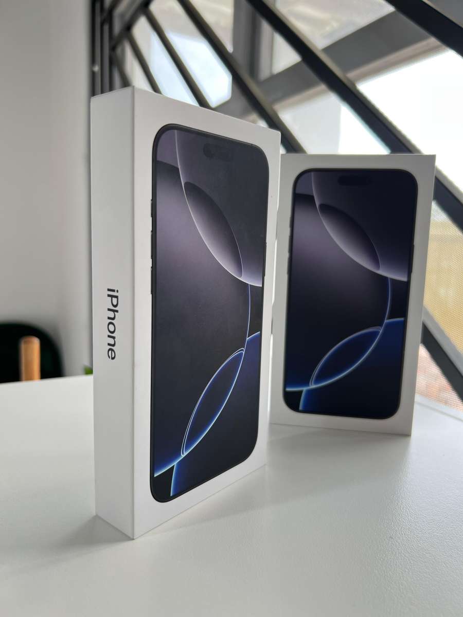 iPhone 16 Pro Max (esim)