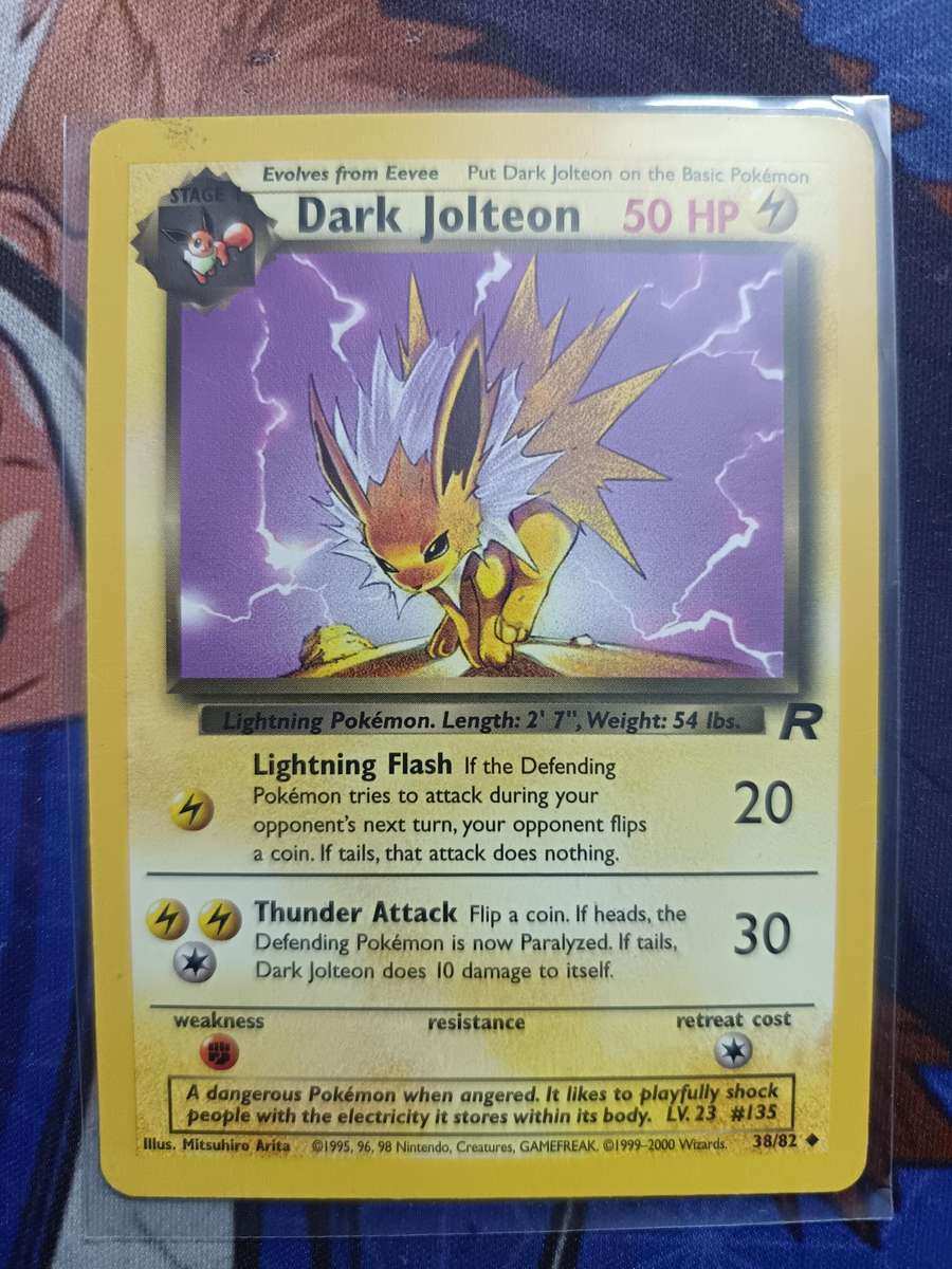 Pokemon Trading Card Game - Dark Jolteon #38 Pokemon Team Rocket - Vintage