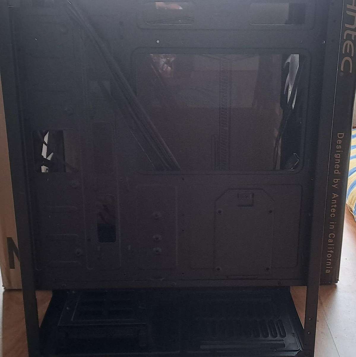 Antec NX410 Tempered Glass Gaming Case pc case
