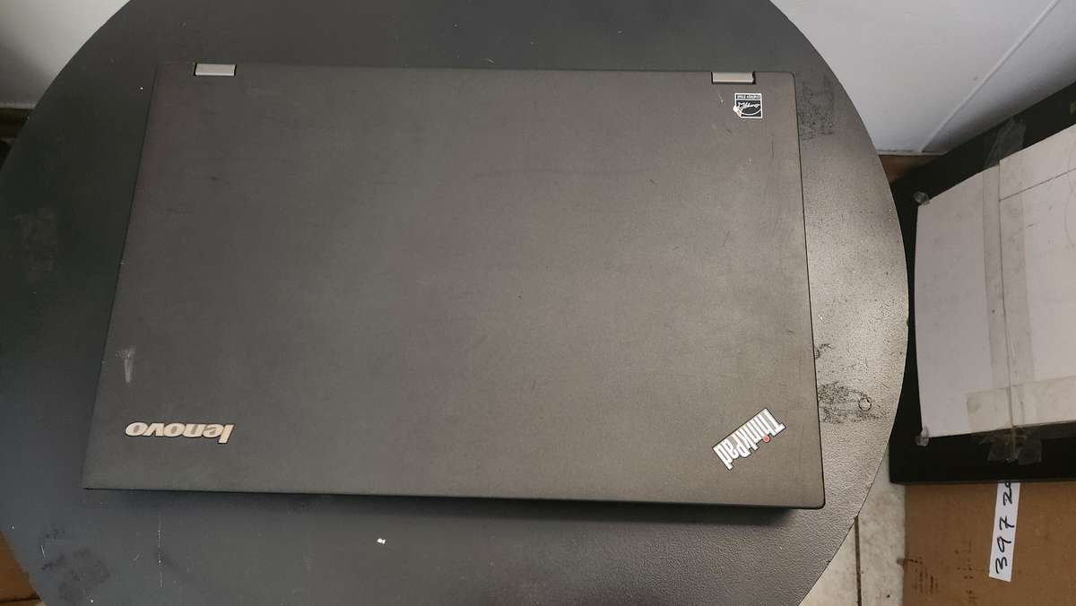 LENOVO THINKPAD T540p- (15.6`) CORE i7-4600M, 4GB DDR3 RAM, 500GB HDD - WINDOWS 10