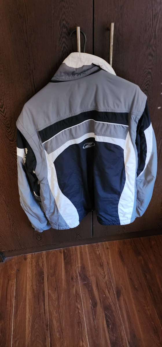 Ziener- European Winter Ski jacket - Male (Large)