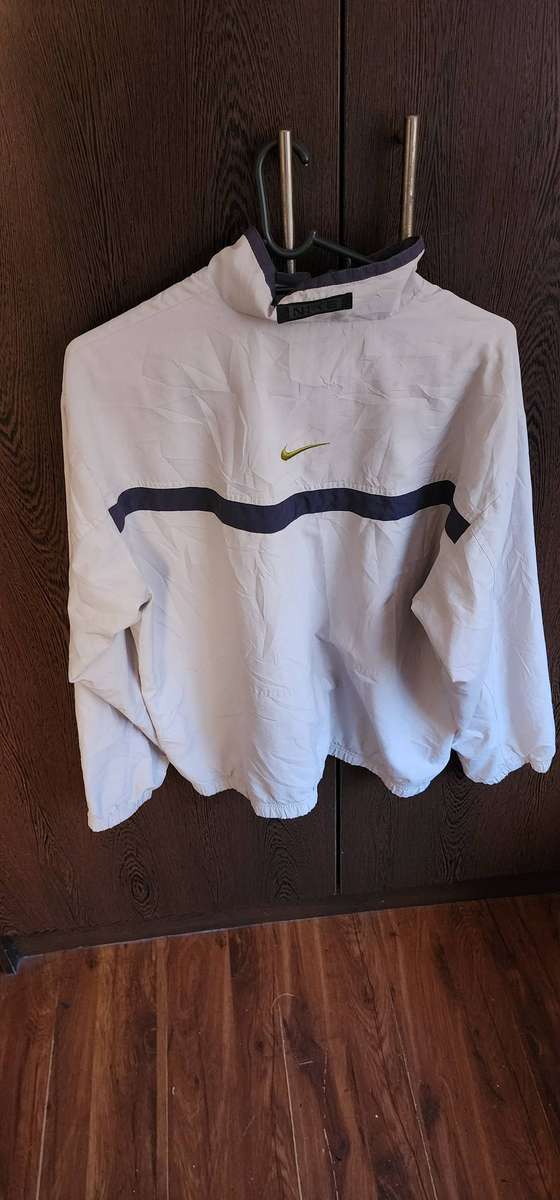 Nike retro - European Male Sport Track top-  Size 40 Medium