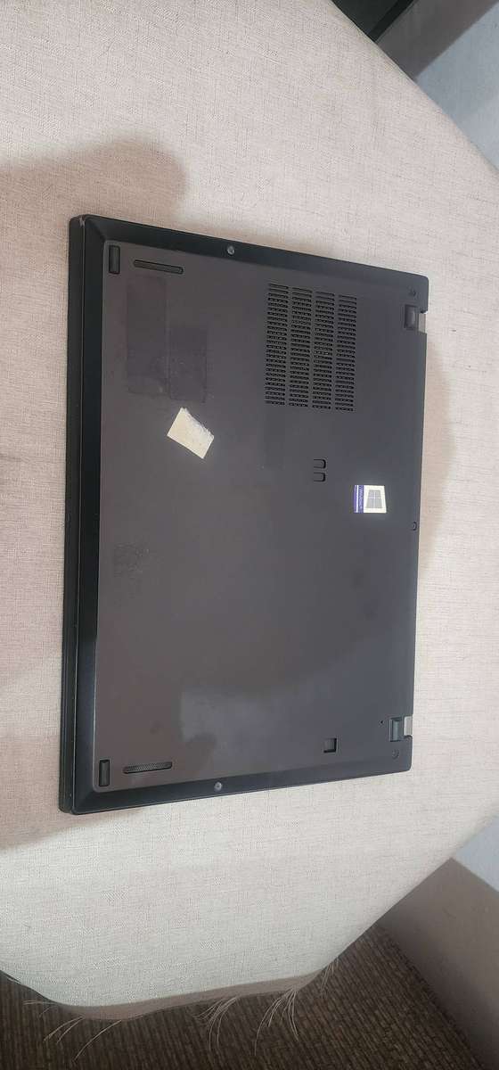 Lenovo thinkpad x390 13.3" i7 8th gen (JOB LOT) - SOLD AS IS