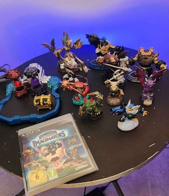Skylanders Imagineators - Ps3 Games + platform and 10+ figurines