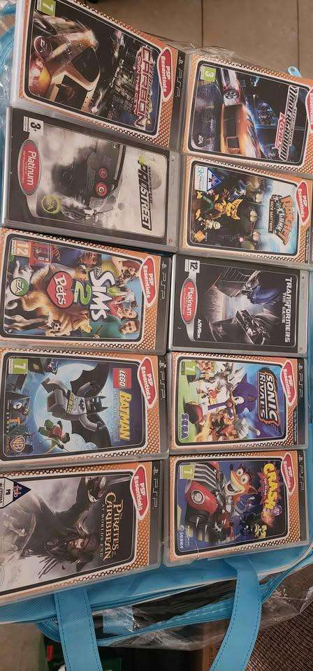 10X PSP UMD GAMES BUNDLE - Random Games
