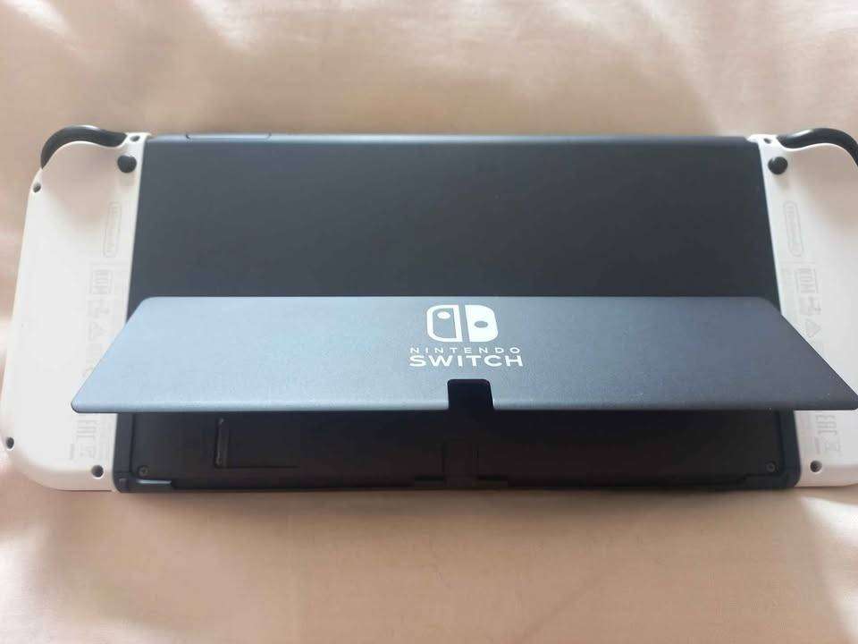 Nintendo Switch Console OLED - White