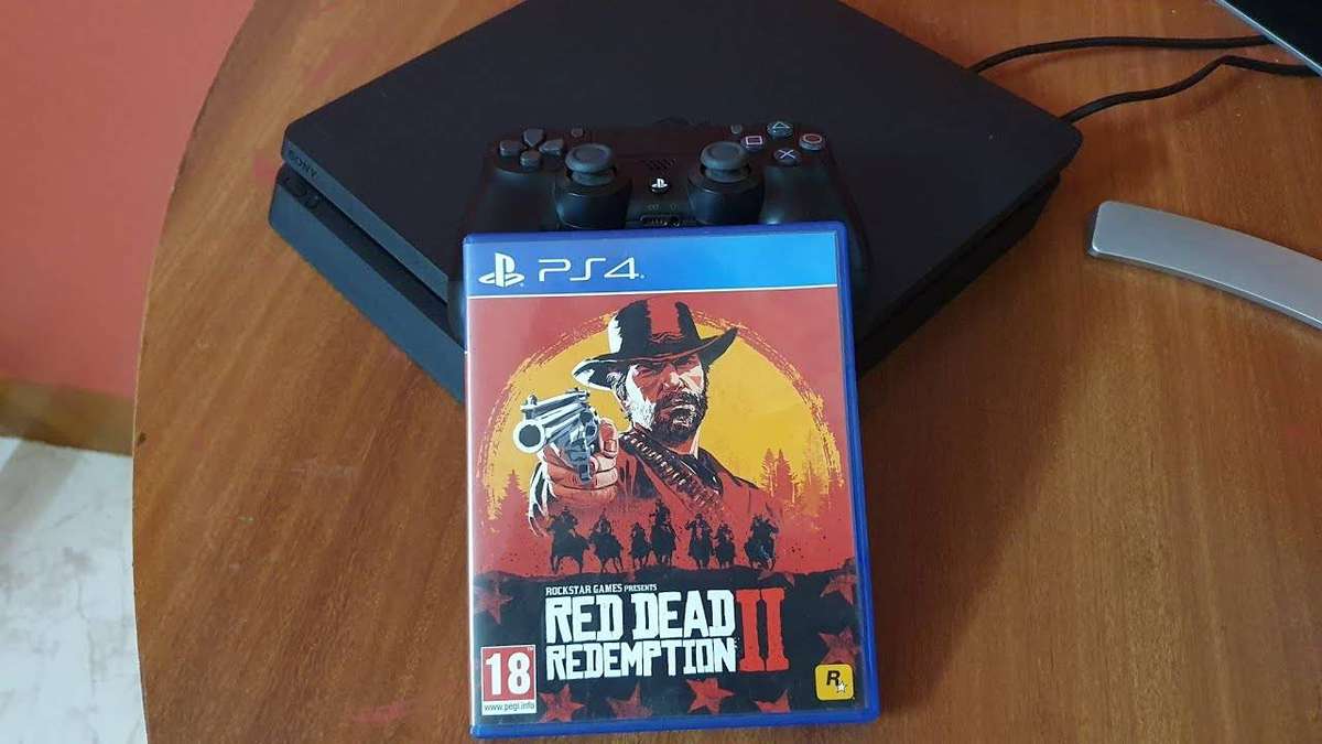 Ps4 slim console 500GB- Red Dead Redemption 2 (+HDR) including 1x controller and cables