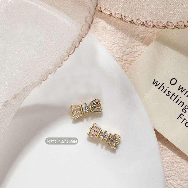 Nail Bow Tie 07# Rhinestone 2pcs -   Gold - 4.5x10mm