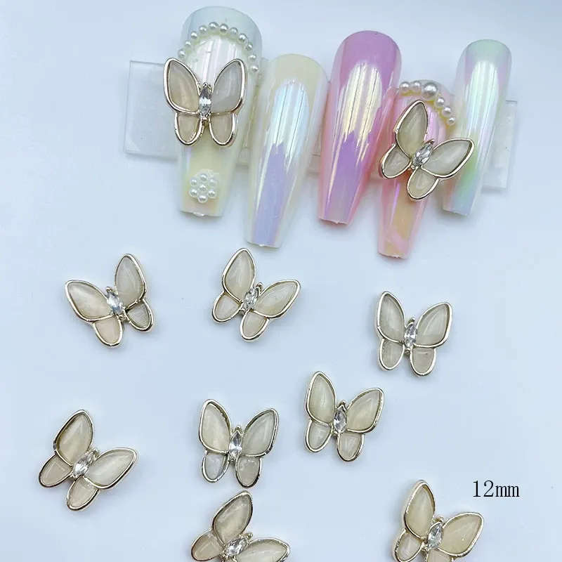 Alloy 3D Cat Eye Butterfly Nail Rhinestones 2pcs  Gold