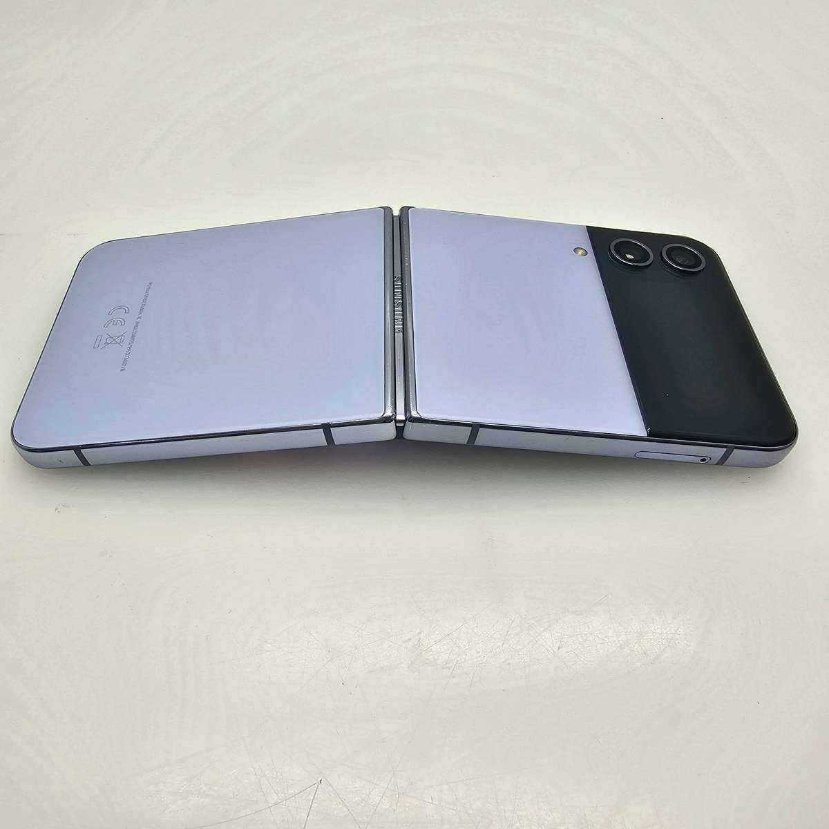 Galaxy Z Flip 4