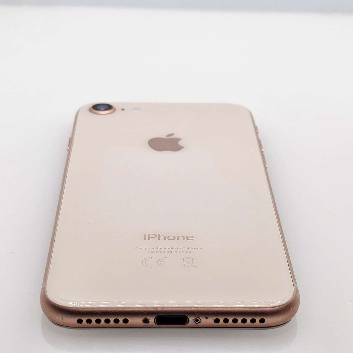 iPhone 8 64GB Gold