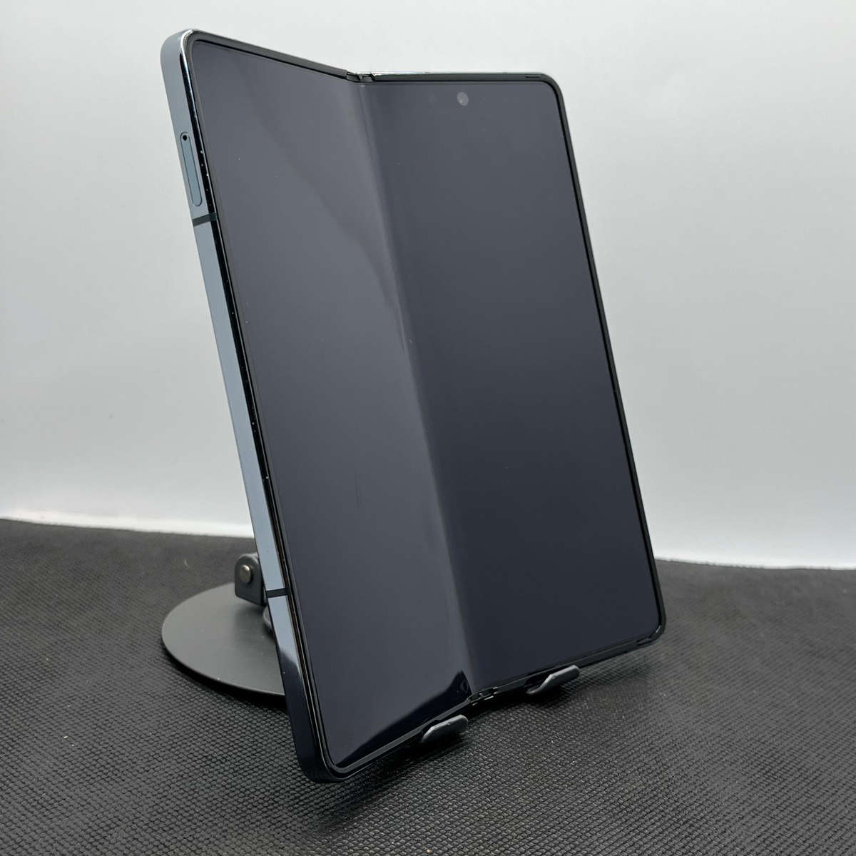 Samsung Galaxy Z Fold 4 256GB Graygreen