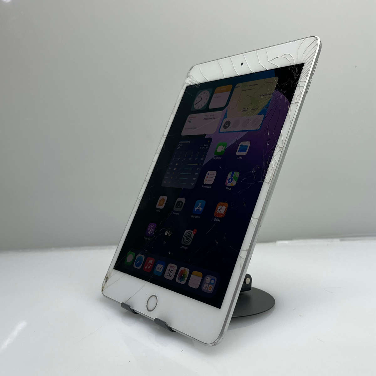 iPad Mini 5th Gen 64GB Silver