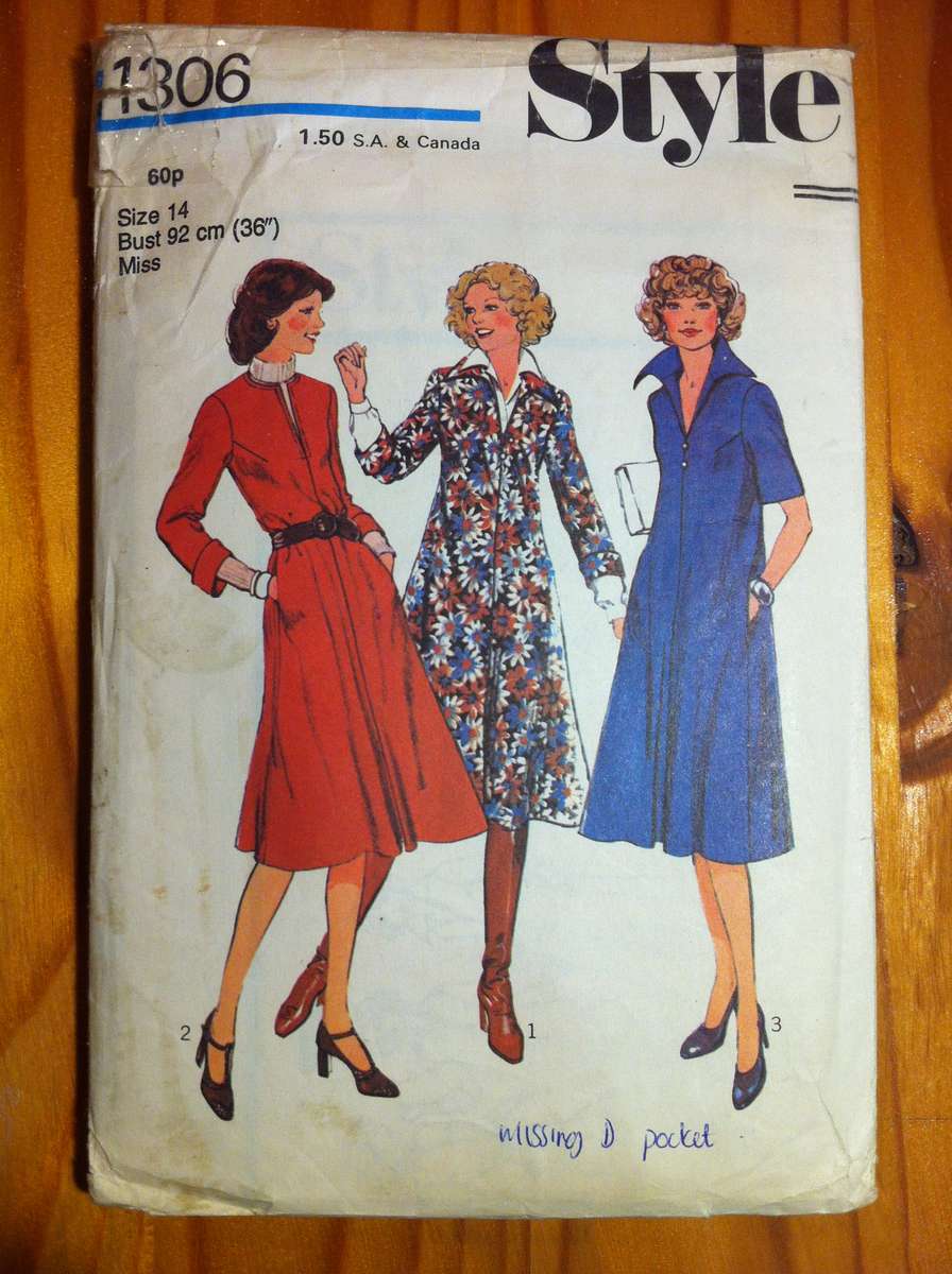 Style 1306 Misses Dress. Size 14. Missing D/Pocket