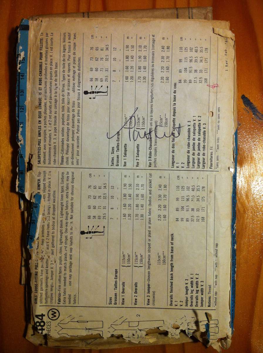 Simplicity 6484 Loose Fitting Overalls & Jumper. Girls size 10,12. Complete. Torn Envelope