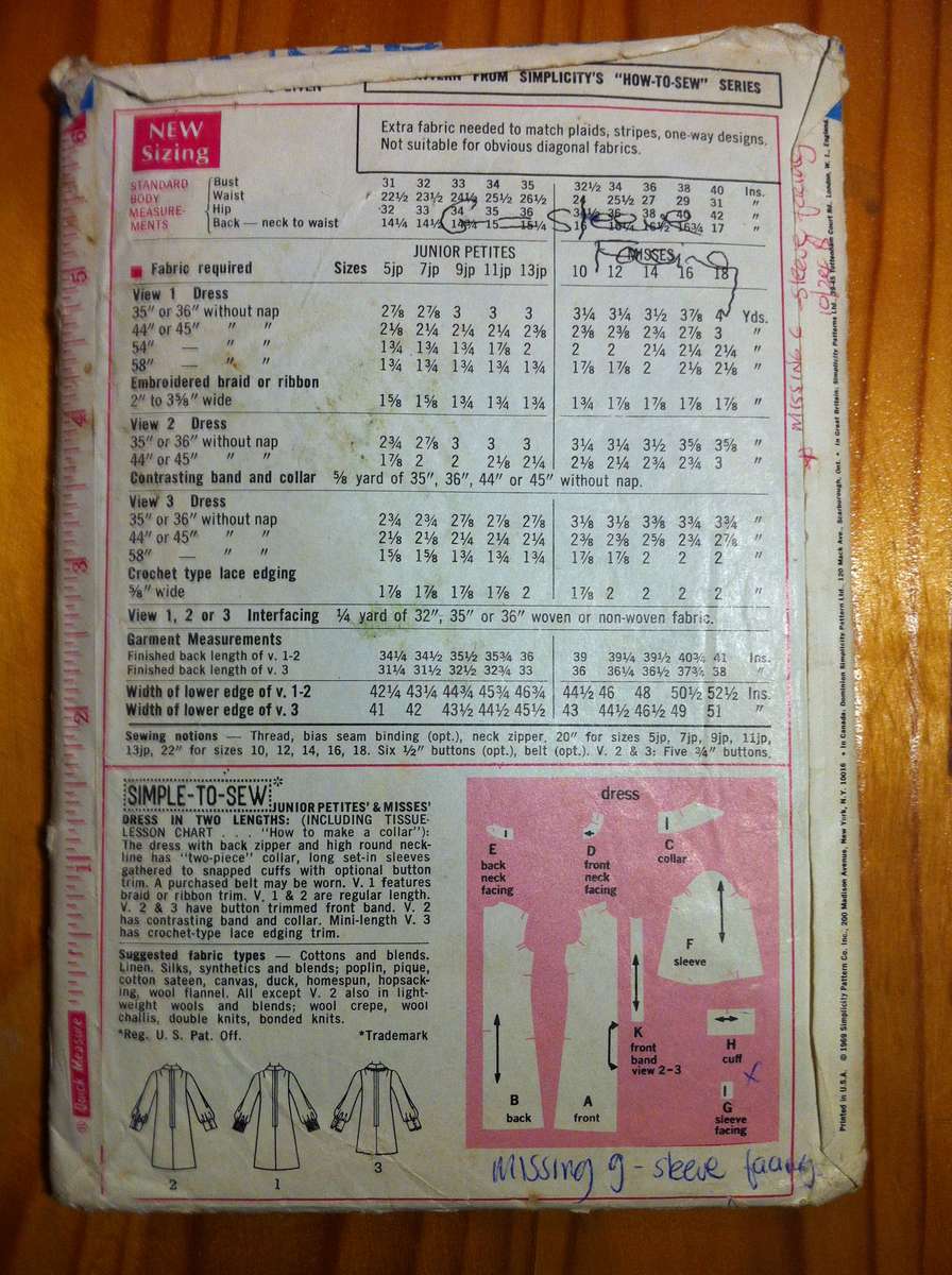 Simplicity 8366 Junior Petite Dress. Bust 33" / Size9JP. Missing G / Sleeve Facing.