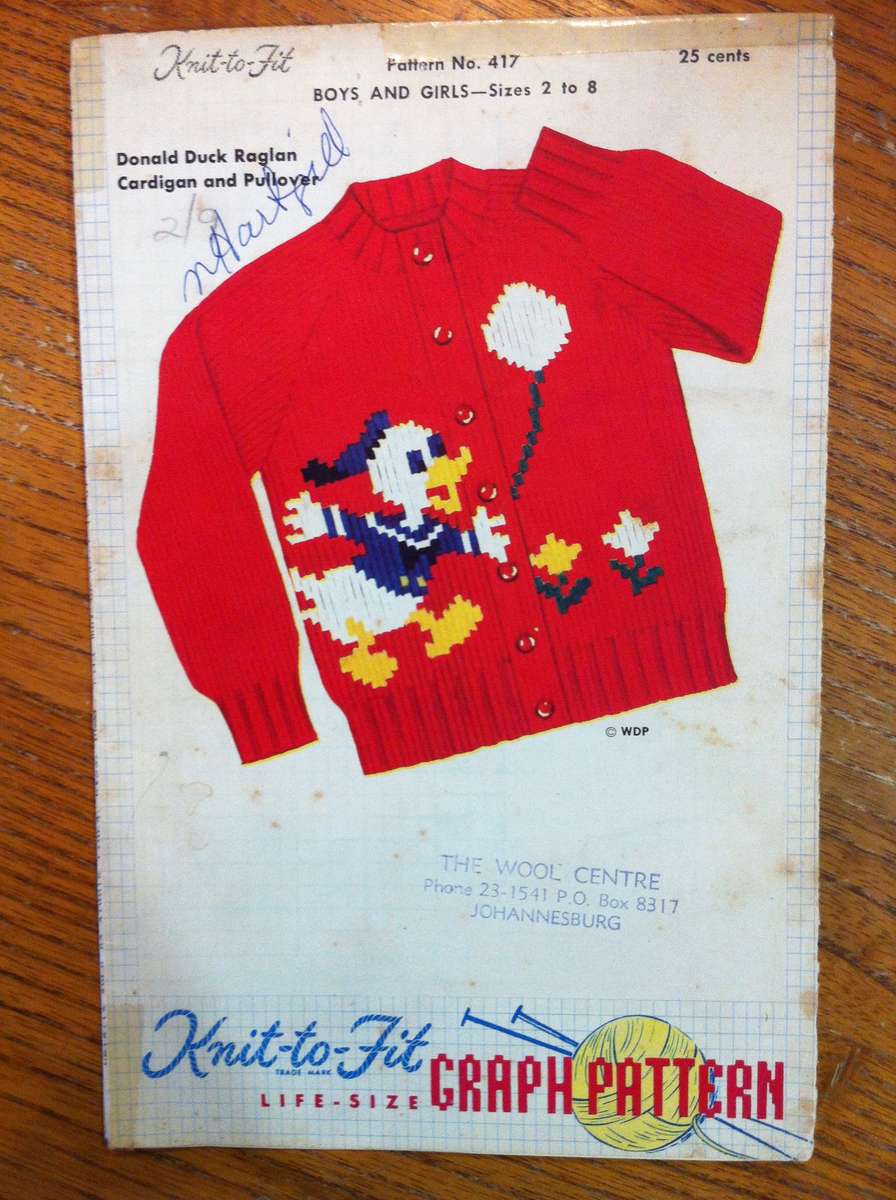 Knit to Fit 417 Donald Duck Raglan Cardigan & Pullover. Boys & Girls Sizes 2-8.