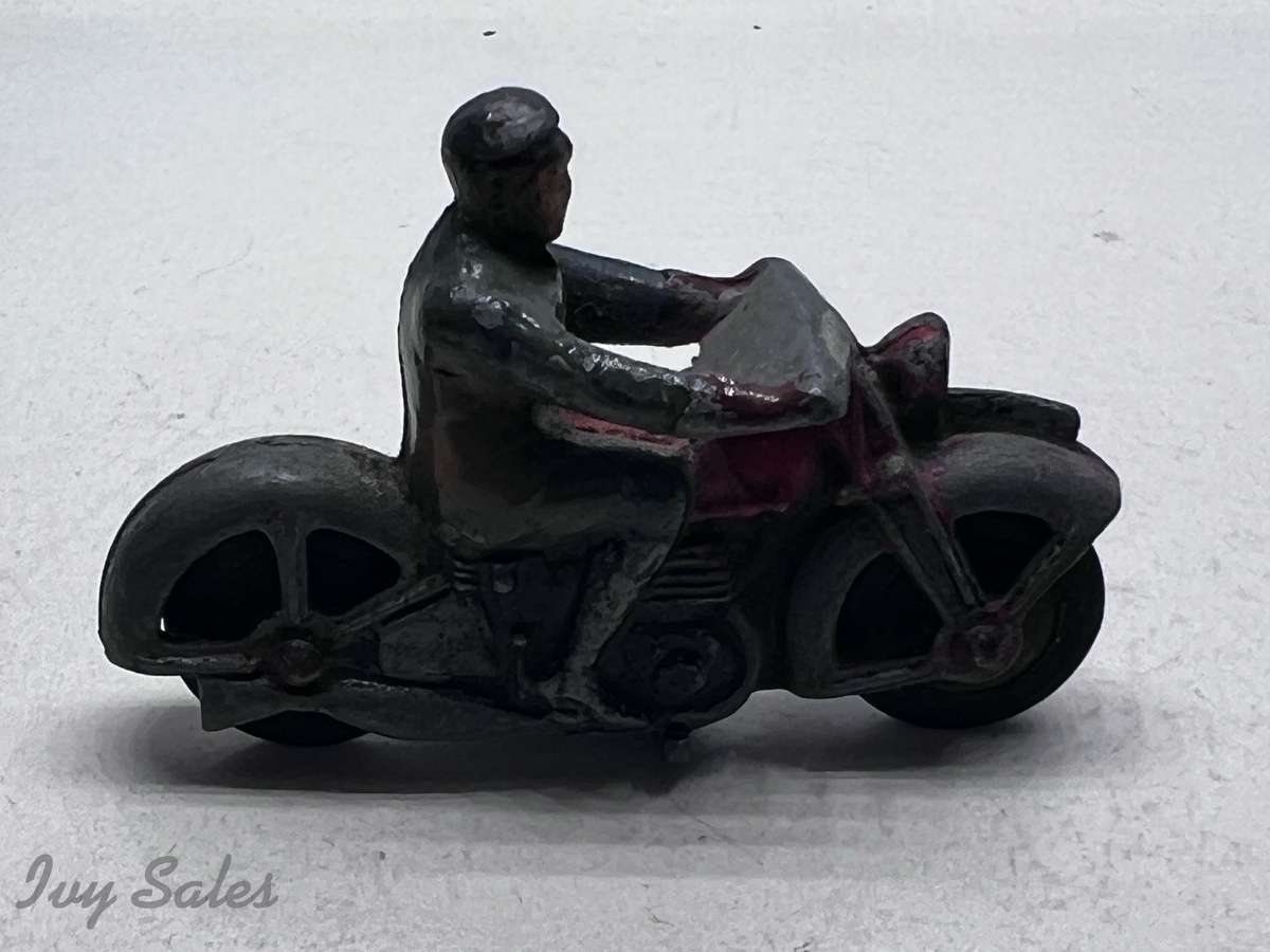 DINKY TOYS SINGLE RIDER MOTORCYCLE