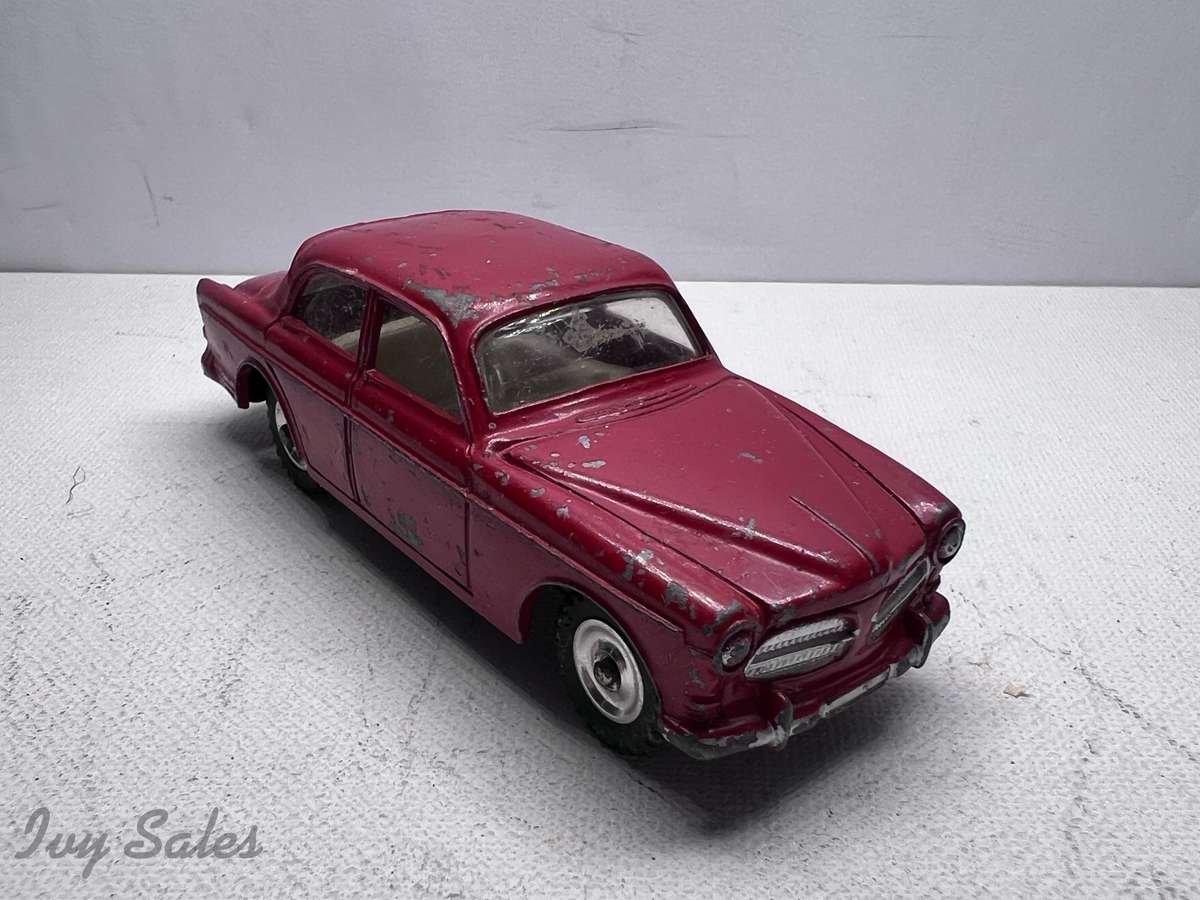 Models - DINKY TOYS #184 VOLVO 122S was sold for 320.00 on 12 Sep