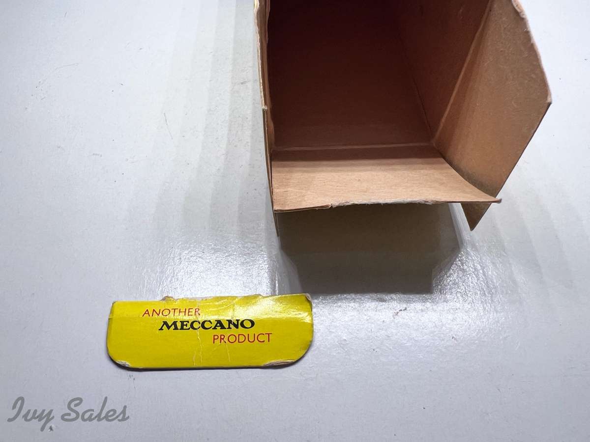 DINKY TOYS #160 MERCEDES-BENZ 250 SE WITH ORIGINAL BOX