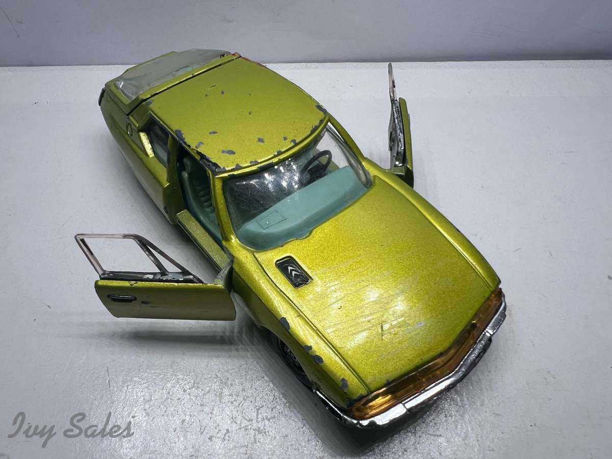 CORGI TOYS WHIZZWHEELS #284 CITROEN SM