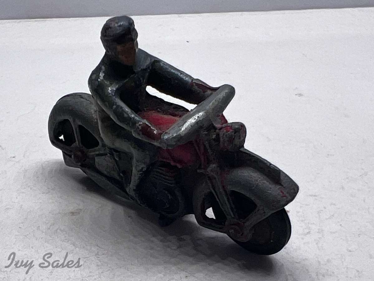 DINKY TOYS SINGLE RIDER MOTORCYCLE