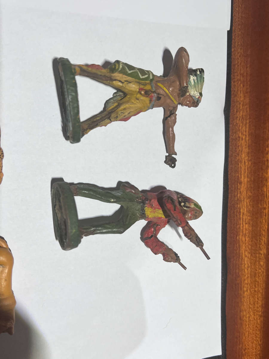 Matchbox and Accessory Lot