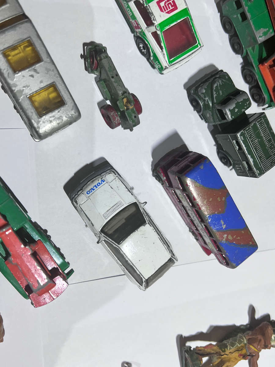 Matchbox and Accessory Lot