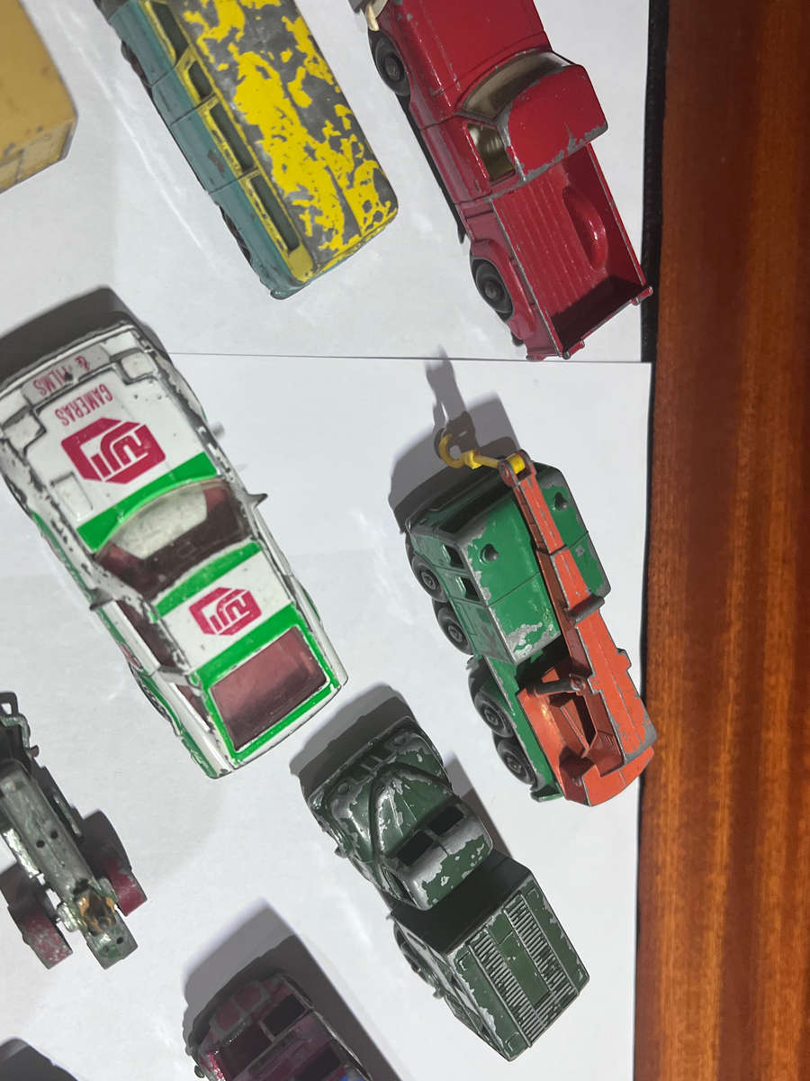 Matchbox and Accessory Lot