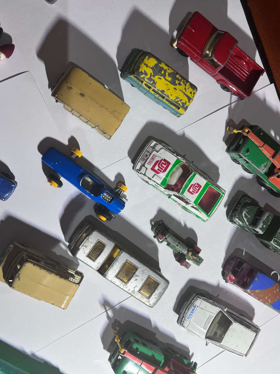 Matchbox and Accessory Lot