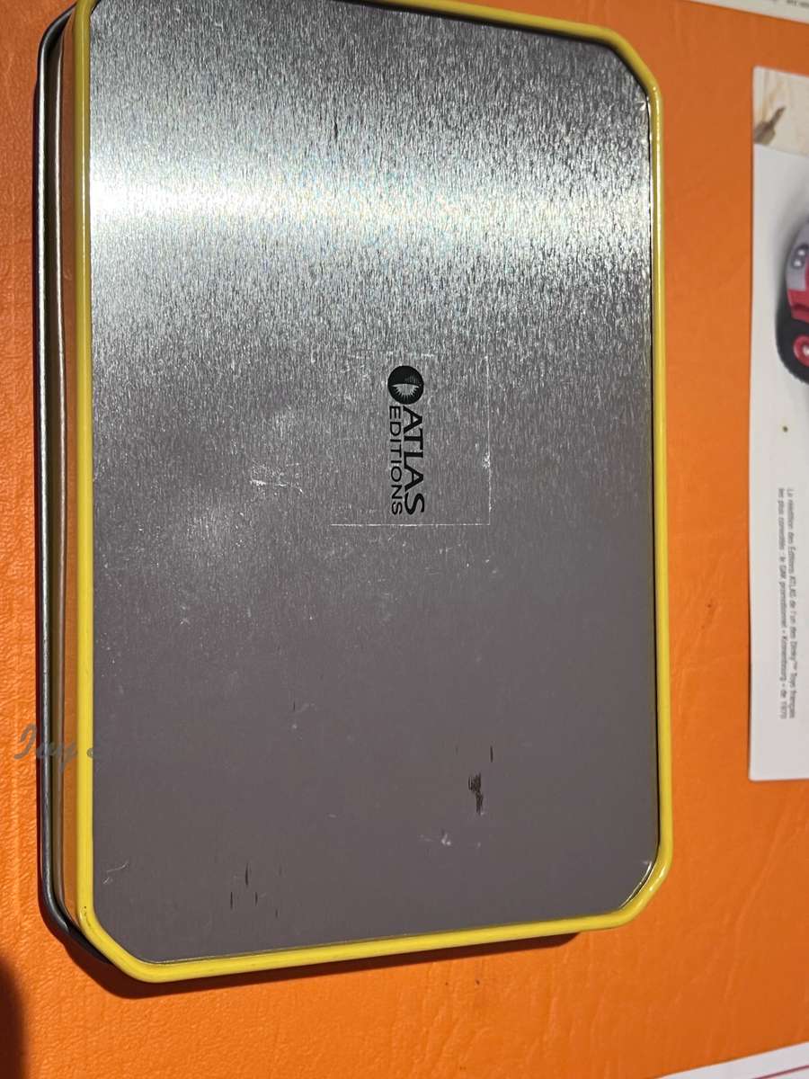 ATLAS DINKY SET OF ITEMS