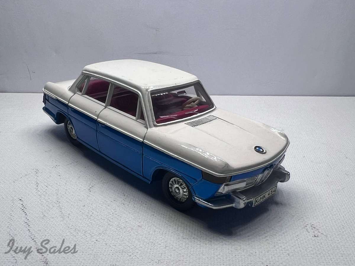 Dinky Toys #157 BMW 2000 TILUX - Blue/White - Original Box & Inner