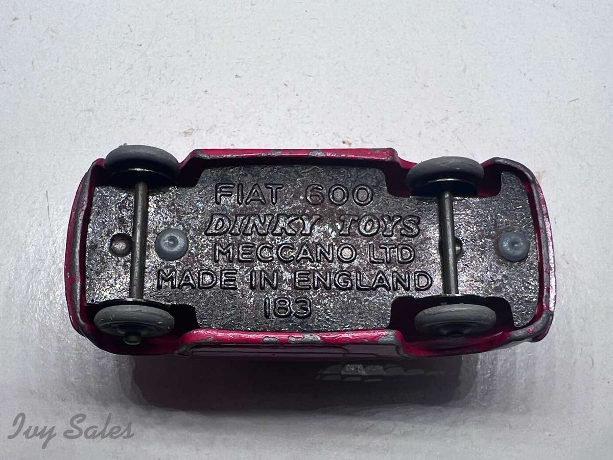 Dinky Toys #183 Fiat 600