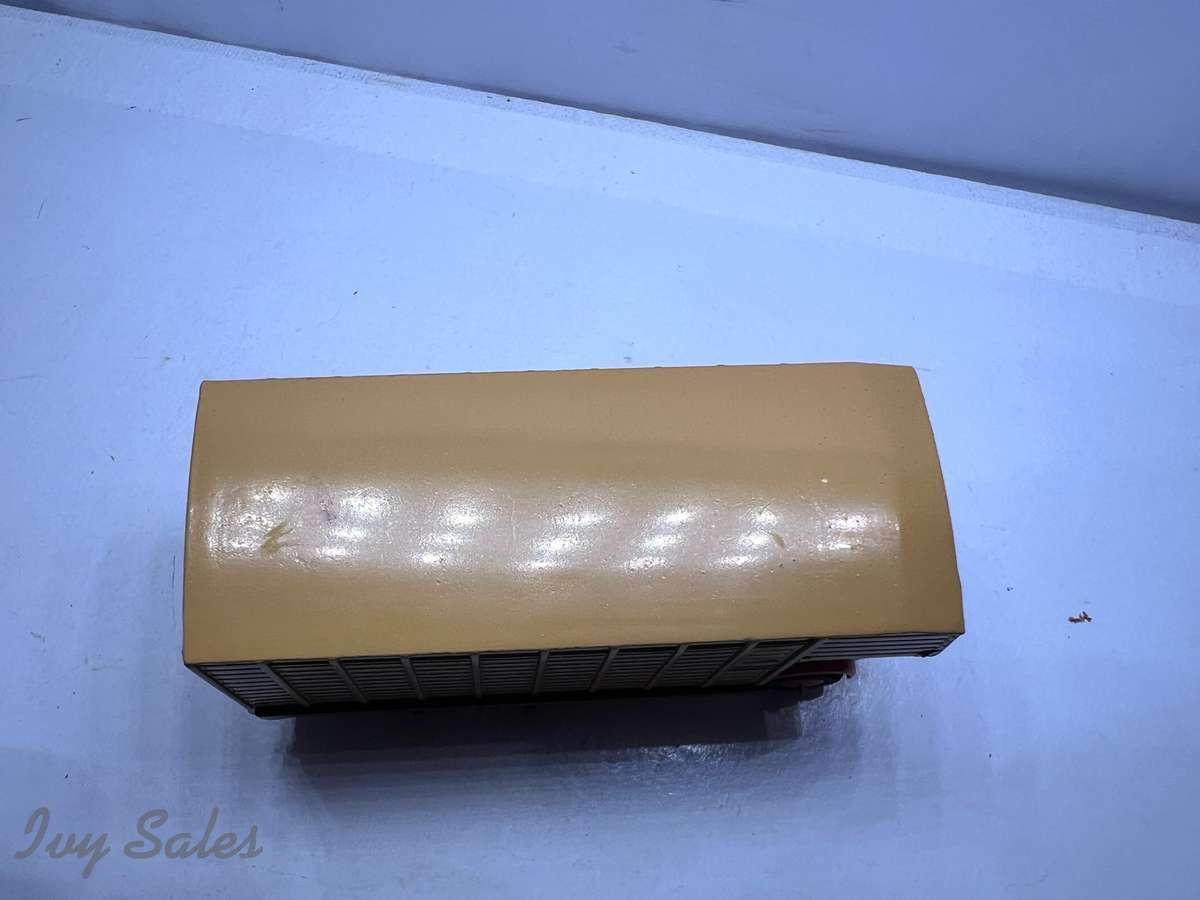 Budgie Toys #220 - Leyland Hippo-20H9 Livestock Transporter Truck