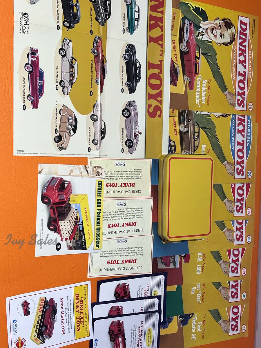 ATLAS DINKY SET OF ITEMS