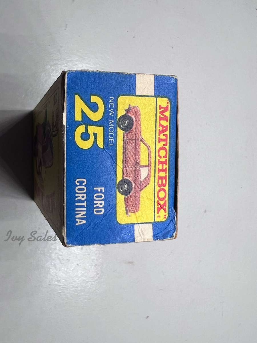 Matchbox #25 Ford Cortina Original Box Only