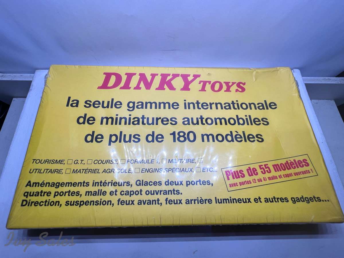 Atlas Editions - Dinky Toys #593 - French Road Sign Set - Sealed